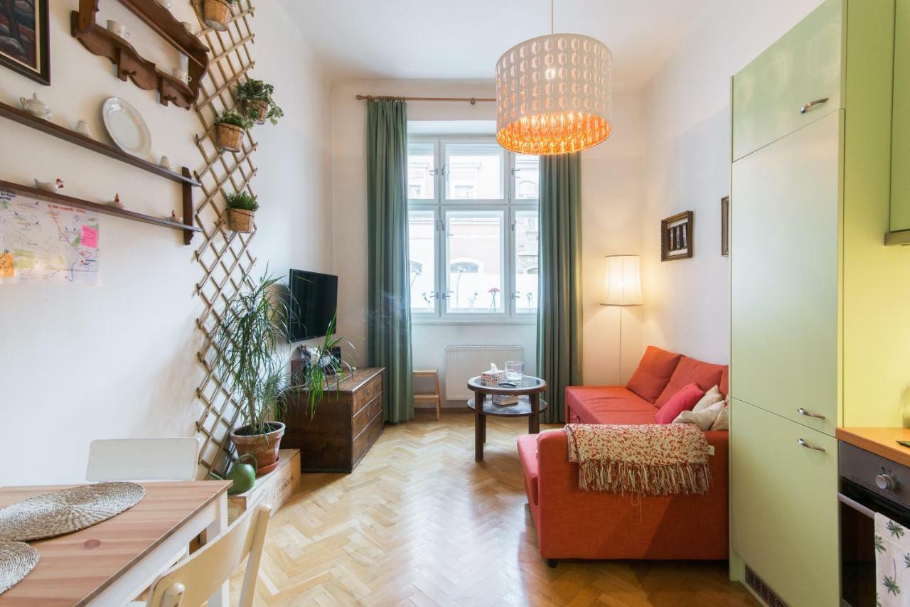 פראג Victoria Design Stays - Apartment Slavojova מראה חיצוני תמונה